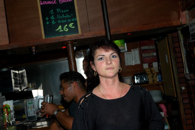 min 2005 11 06 sharkys 079